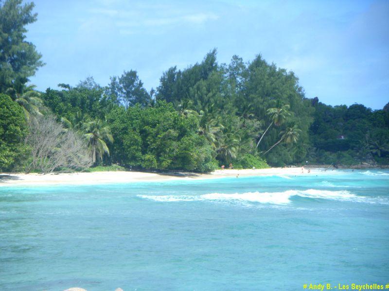 Plage de La Digue (4).JPG